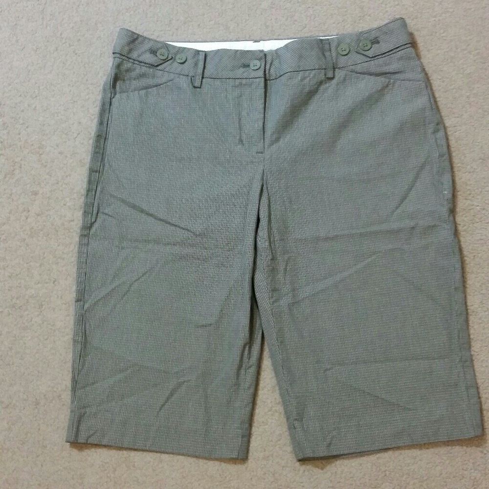 Express studio design midi shorts